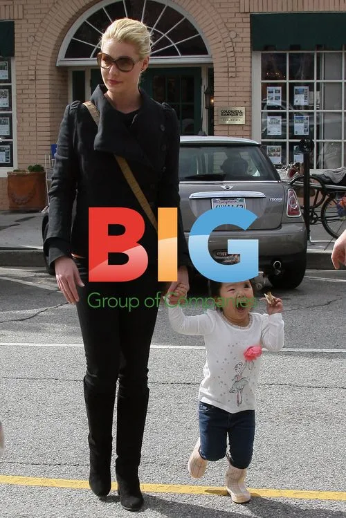 Katherine Heigl with family in Hollywood