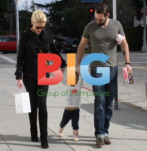 Katherine Heigl out with family in Hollywood
