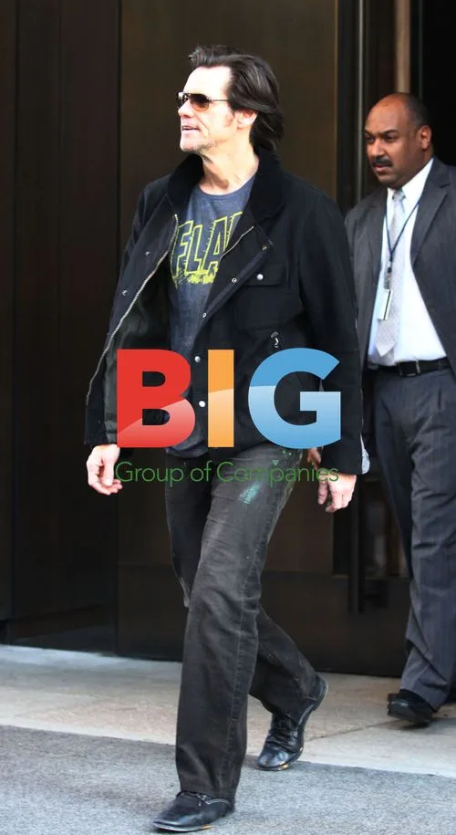 Jim Carrey Leaving Soho Hotel