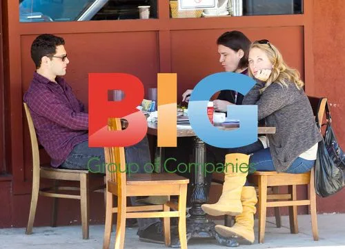 Justin Bartha Eats Breakfast