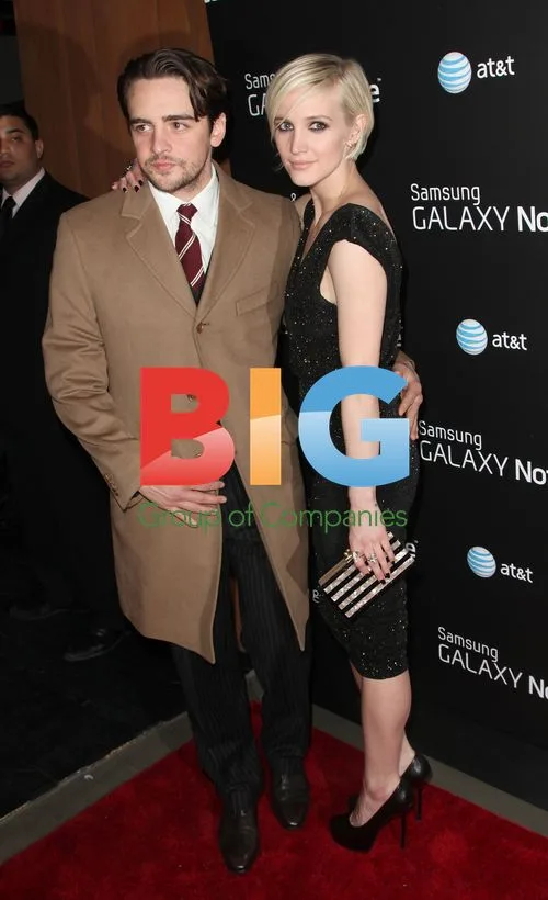 Vincent Piazza & Ashlee Simpson at Samsung Fashion Party