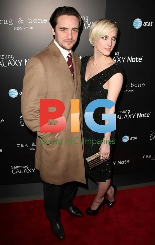 Vincent Piazza and Ashlee Simpson at Samsung Galaxy Event