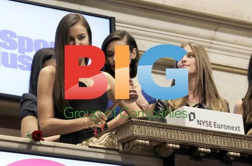 SI Swimsuit Models Ring NYSE Closing Bell