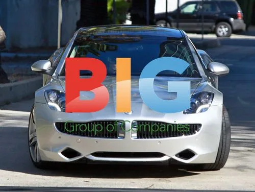 Taylor Lautner Test Drives Fisker Karma