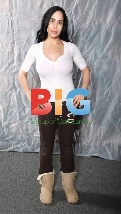 Octomom at Pillow Fighting Press Conference