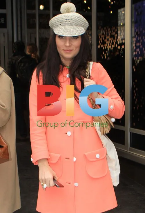 Grace Woodward at Felder Felder Show