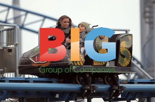 Katie Price Spends Day with Kids at Paultons Park