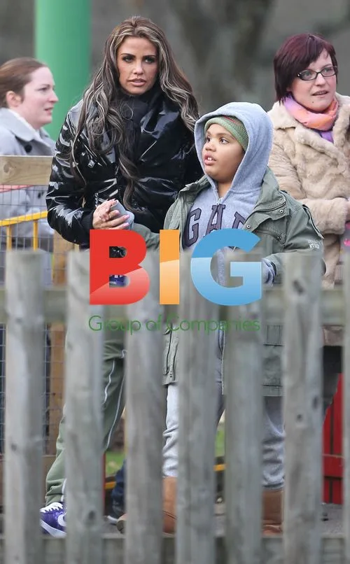 Katie Price Visits Paultons Park with Kids