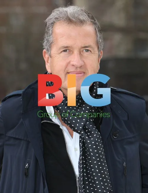 Mario Testino at Burberry AW 2012 Show