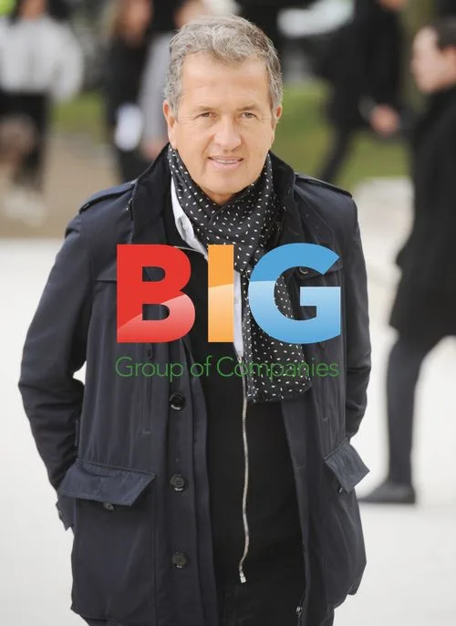 Mario Testino at Burberry AW 2012 show