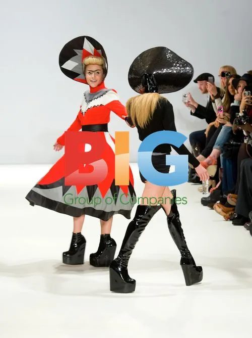Jaime Winstone on Catwalk at LFW