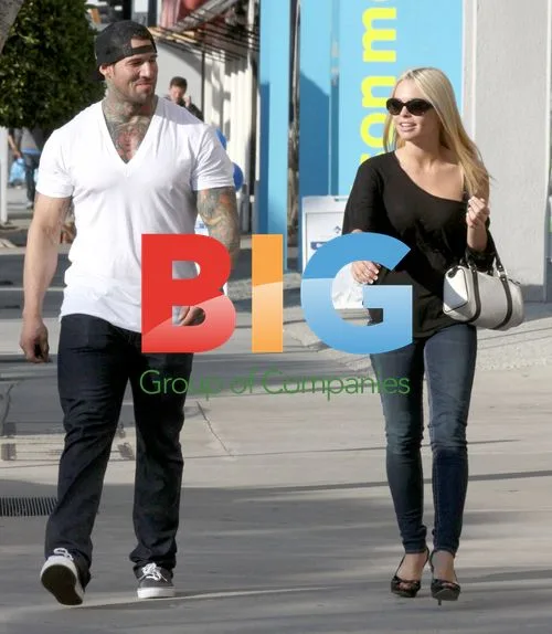 Jesse Jane Shopping on Robertson Blvd