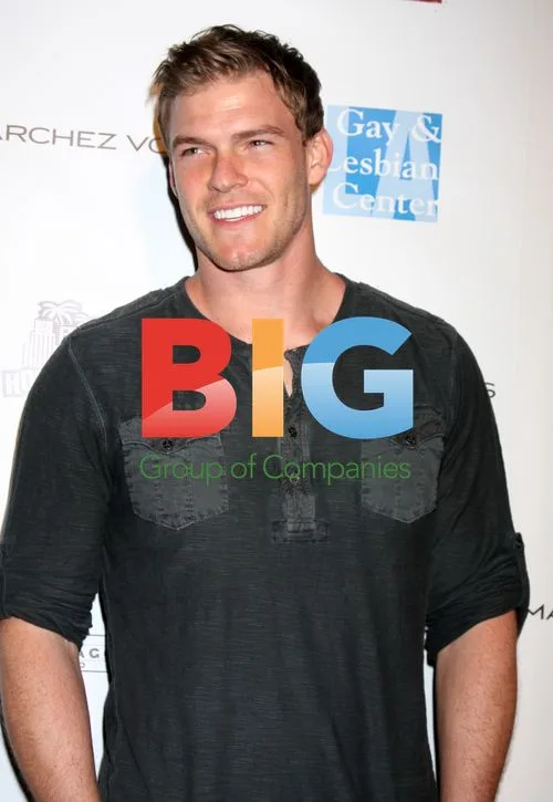Alan Ritchson at Hollywood Rush Gala