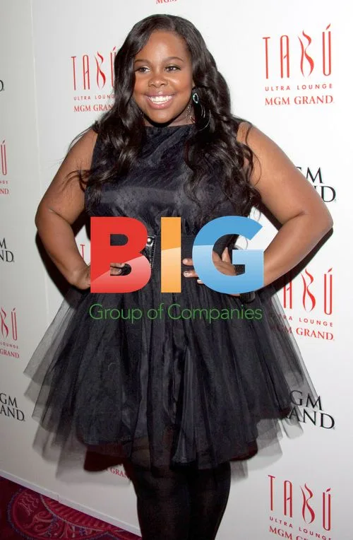Amber Riley Celebrates 26th Birthday in Las Vegas