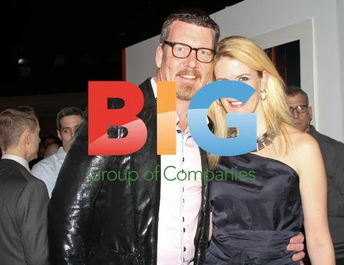 Alex McCord and Simon van Kempen at Bailey House Auction