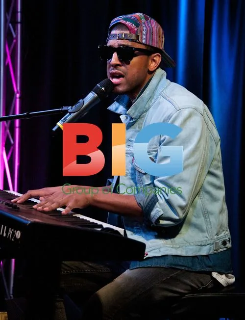 Mateo Performing at iHeartRadio Concert