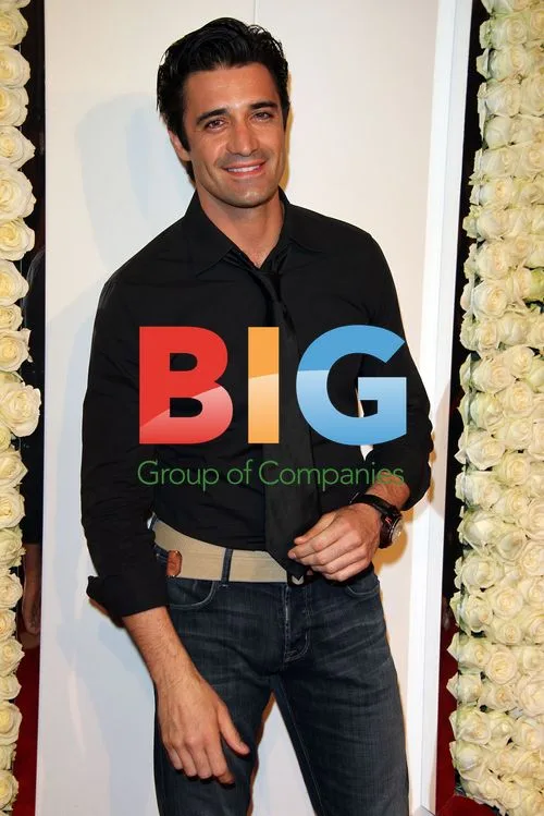 Giles Marini at QVC Red Carpet Style Event
