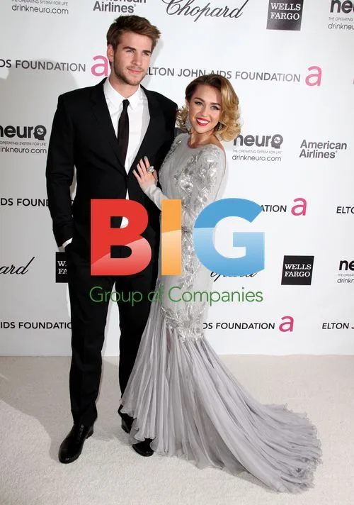 Miley Cyrus, Liam Hemsworth at Elton John AIDS Foundation Party