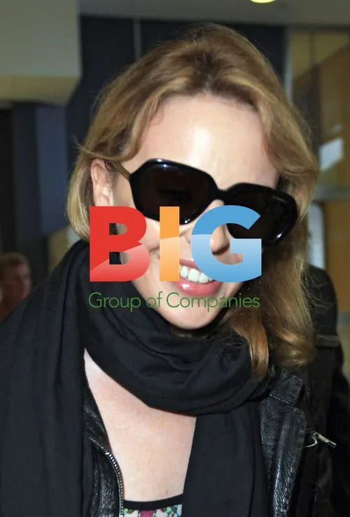 Kylie Minogue Arrives at Sydney Airport