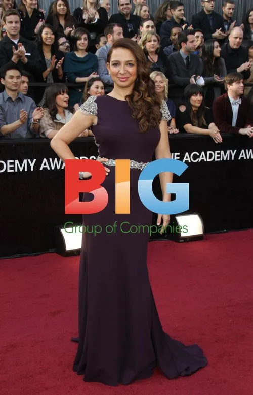 Maya Rudolph arrives at 84th Oscars
