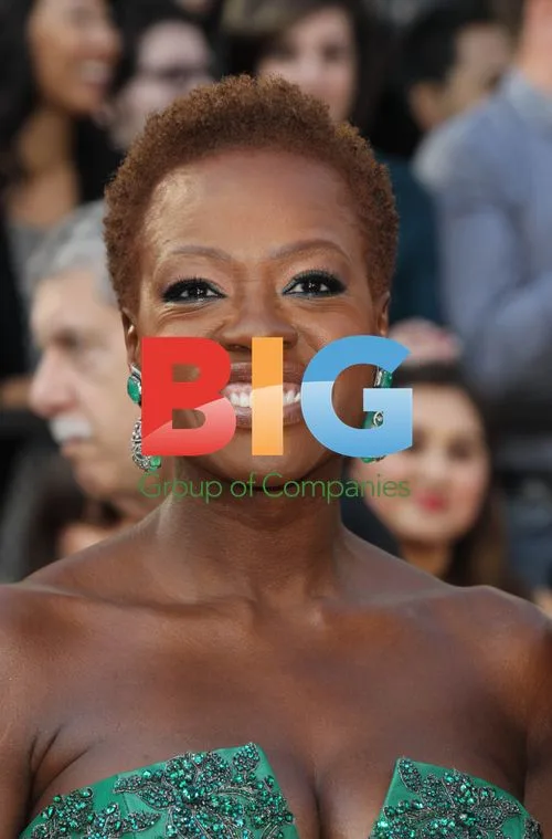 Viola Davis Oscars 2012 Arrival