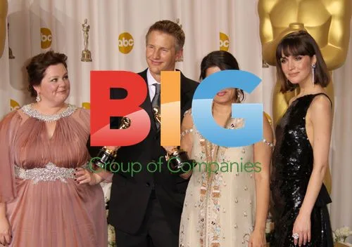 Melissa McCarthy, Daniel Junge, Sharmeen Obaid-Chinoy, Rose Byrne at Oscars 2012