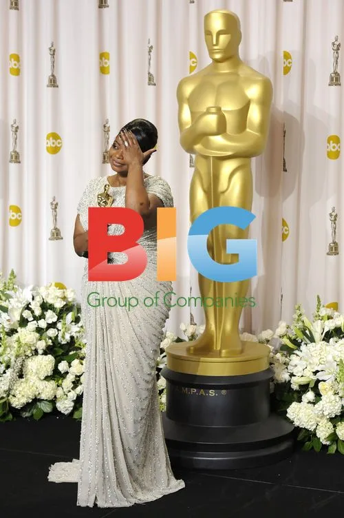 Octavia Spencer Backstage at Oscars