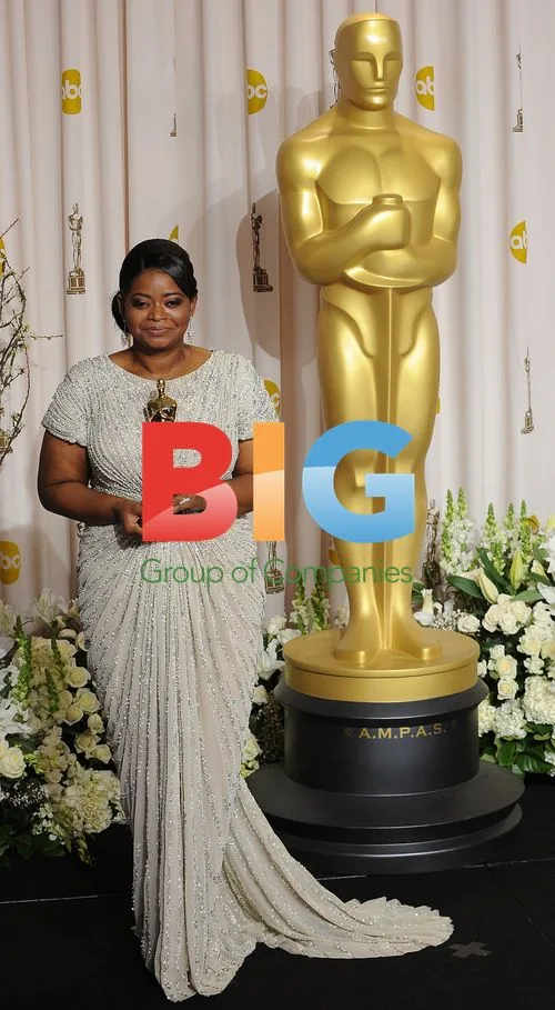 Octavia Spencer Backstage at Oscars