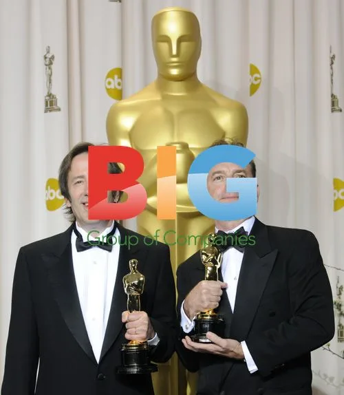 Kirk Baxter and Angus Wall Pose with Oscar