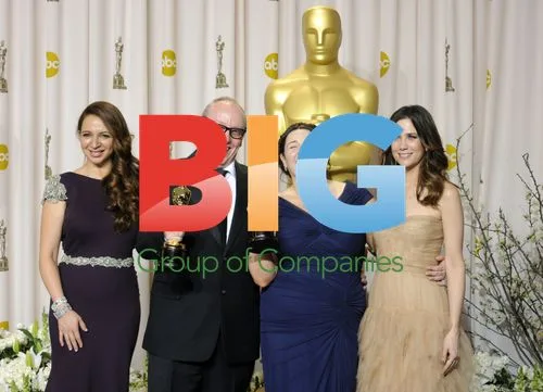 Terry George and Oorlagh George win Oscar