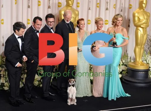 The Artist cast backstage at Oscars