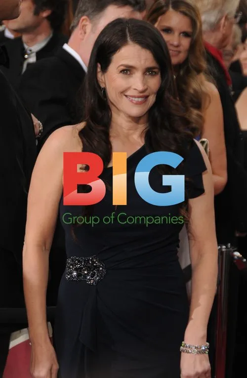 Jullia Ormond at 84th Annual Academy Awards