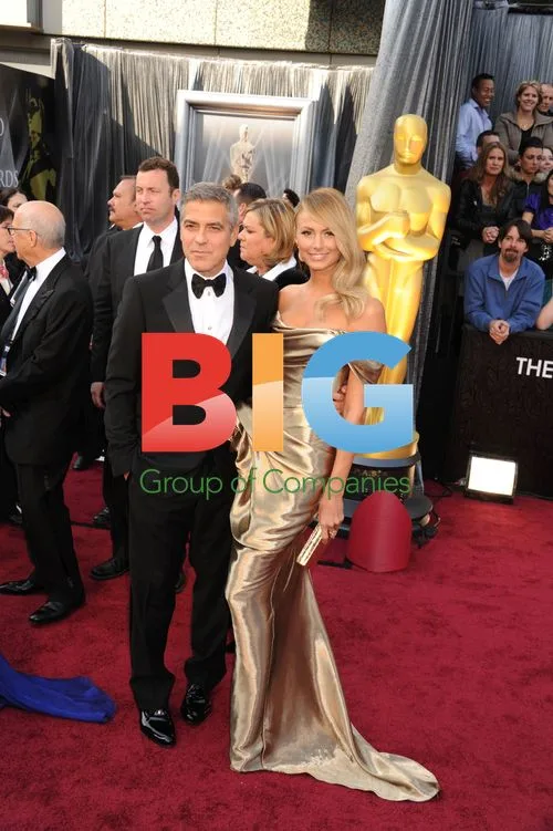 George Clooney and Stacy Kiebler at Oscars