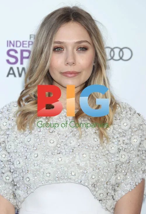 Elizabeth Olsen at Spirit Awards