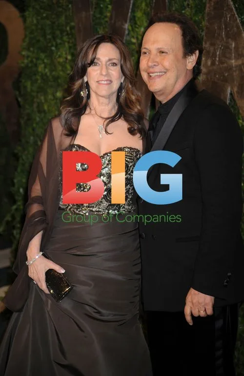 Janice and Billy Crystal at Vanity Fair Oscar Party