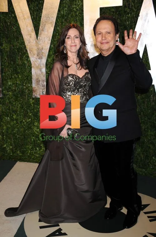 Billy Crystal and Janice Crystal at 2012 Vanity Fair Oscars Party