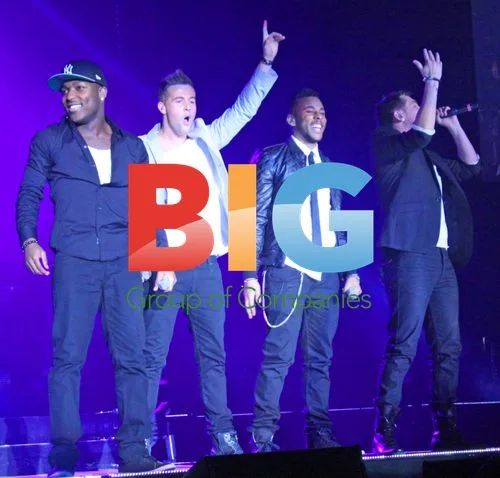 X Factor Contestants Perform on Tour
