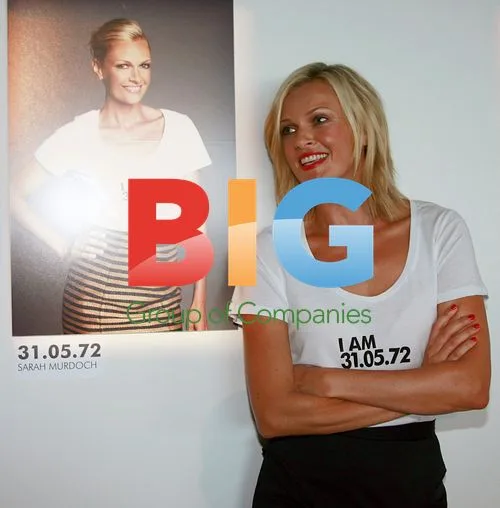 Sarah Murdoch & Pat Rafter at Bonds Launch in Sydney