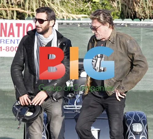 Johnny Hallyday and Wife Ride Trike in Malibu