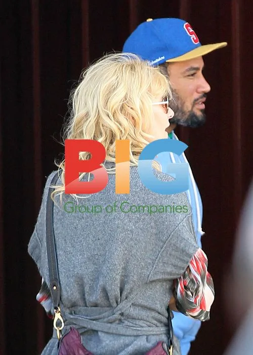 Laura Dern and Ben Harper Leave Lunch