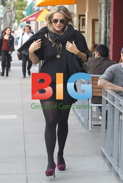 Molly Sims Leaves Restaurant in Beverly Hills