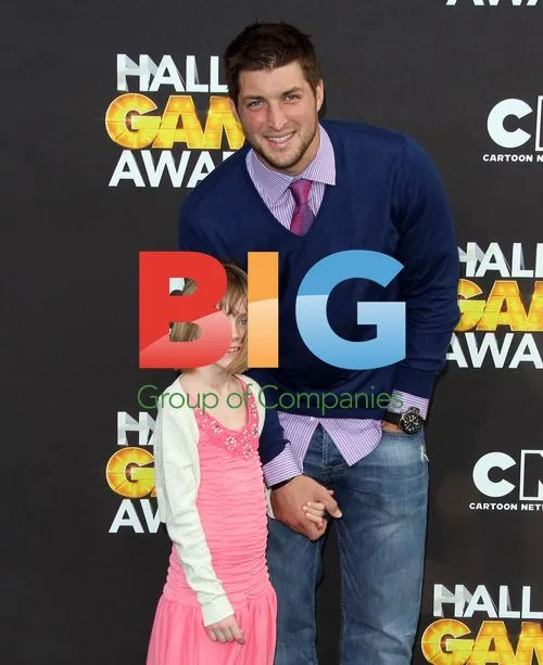 Tim Tebow and Presley Collins at Cartoon Network Hall of Game Awards
