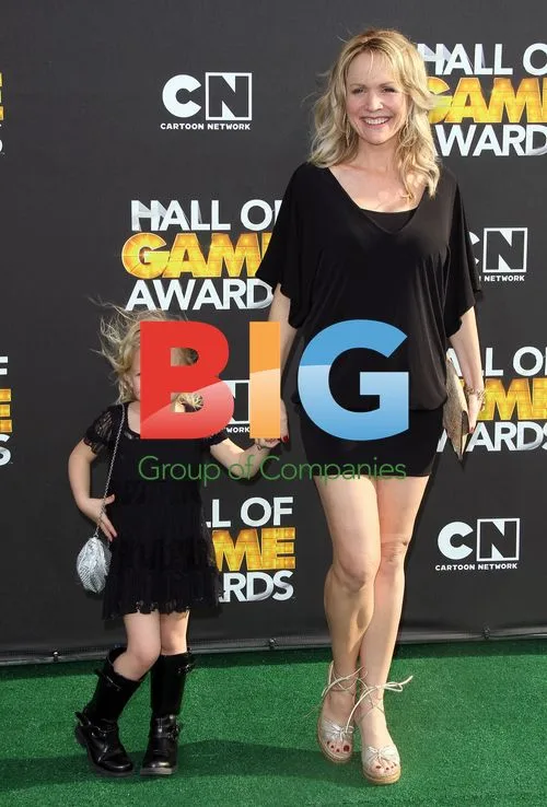 Barbara Alyn Woods at Cartoon Network Hall of Game Awards