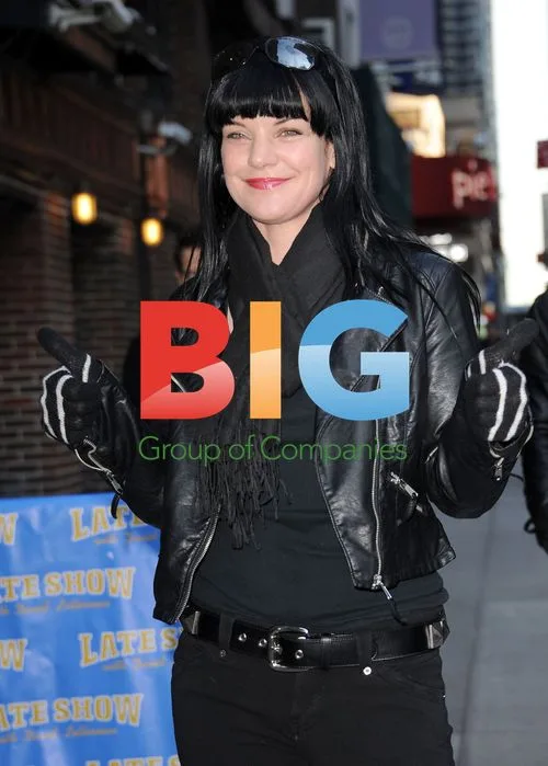 Pauley Perrette and Nathan Lane on the Late Show