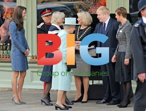 Queen Elizabeth and Royals at Fortnum & Mason