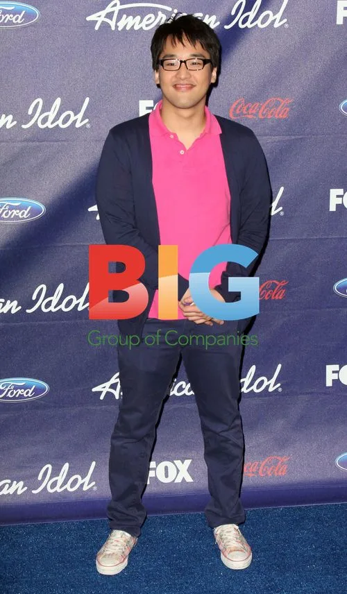American Idol Season 11 Finalists and Judges Party