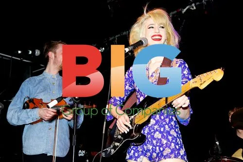 Beth Jeans Houghton Live in London