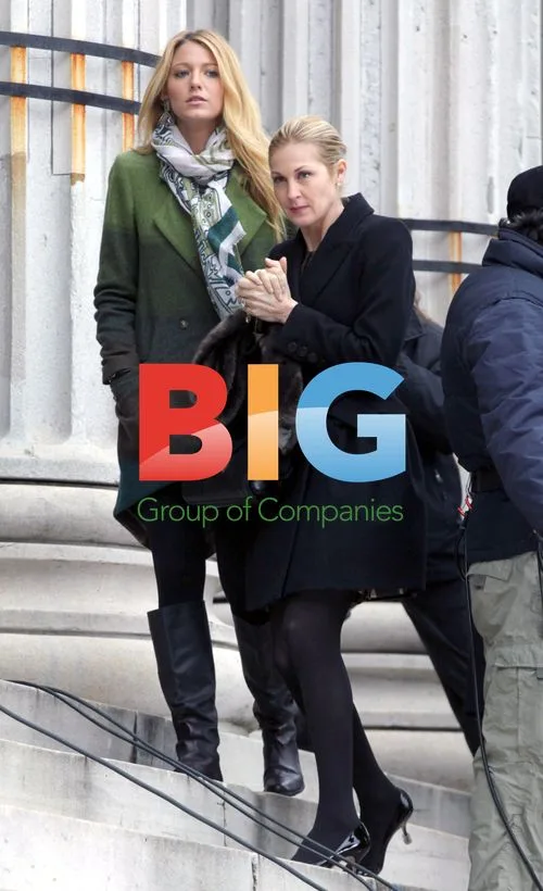 Blake Lively and Kelly Rutherford filming Gossip Girl