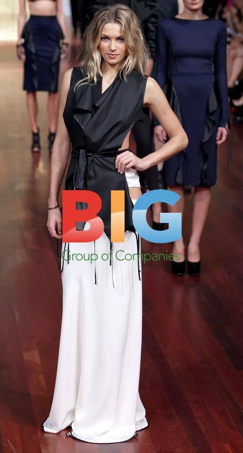 Jennifer Hawkins and Jess Hart at Myer AW 2012 Launch