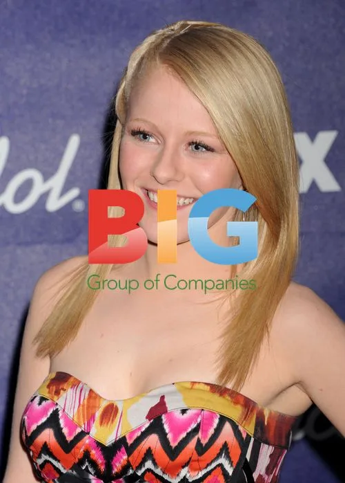Hollie Cavanagh at American Idol Finalists party